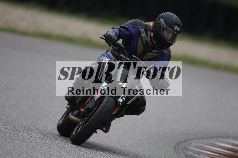 Archiv-2025/10 23.04.2025 Cornu Master School ADR/gruen-vert/25-1